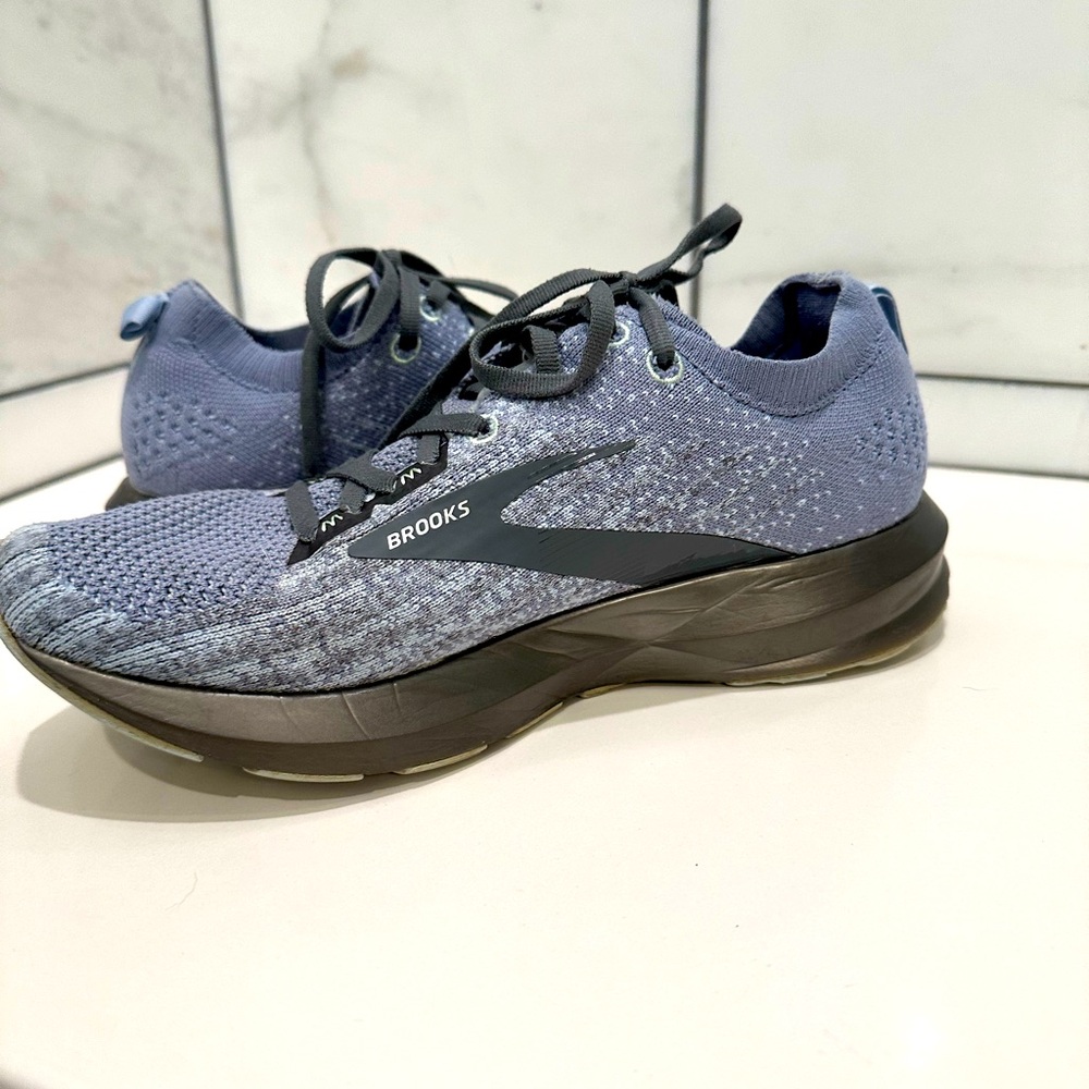Brooks Women’s Light Blue/Lavender & Grey Running Shoes